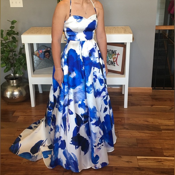 B Darlin Dresses & Skirts - B Darlin abstract floral ball gown (prom, formal dress, maxi dress, wedd attire)